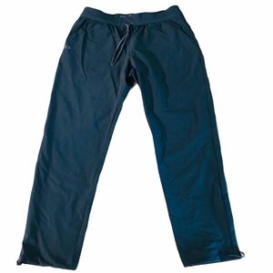 UNDER ARMOUR - WOMENS BLACK ATHLETIC CAPRIS SIZE M